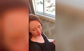 Il surprend sa copine en train de se masturber