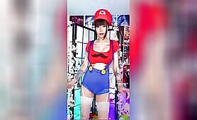 Super Mario Girl version asiat