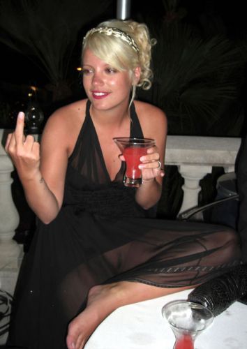 lily allen sans culotte