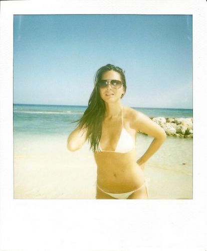 olivia munn bikini jamaica 09