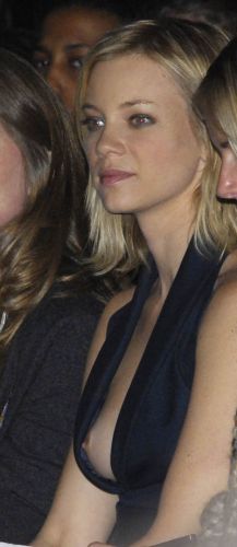 sexy amy smart oops teton