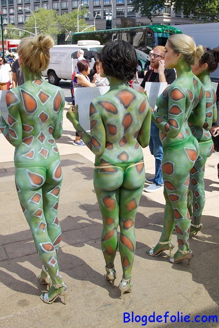 Women-In-Thongs-And-Covered-In-Body-Paint-Protest-Fashion-Week-In-New-York-01-450x675