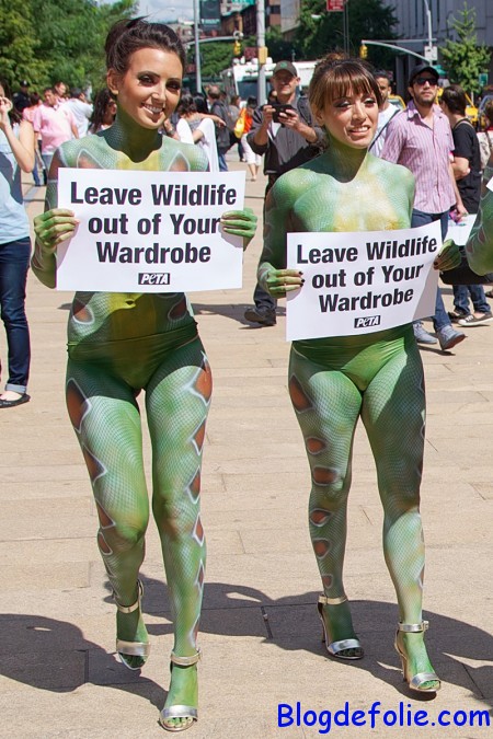 Women-In-Thongs-And-Covered-In-Body-Paint-Protest-Fashion-Week-In-New-York-02-450x675