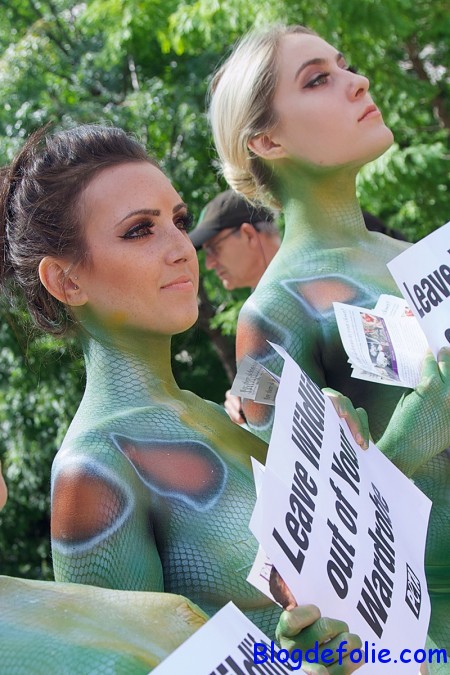 Women-In-Thongs-And-Covered-In-Body-Paint-Protest-Fashion-Week-In-New-York-03-450x675